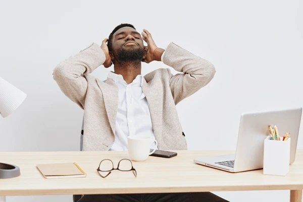 Crisis Management for Modern Entrepreneurs: Frameworks for Navigating High-Stakes Uncertainty